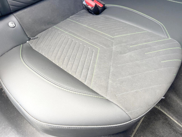 2025 Peugeot 2008 3DA-P24YH01 (UW-6a13f1232966d)[20]