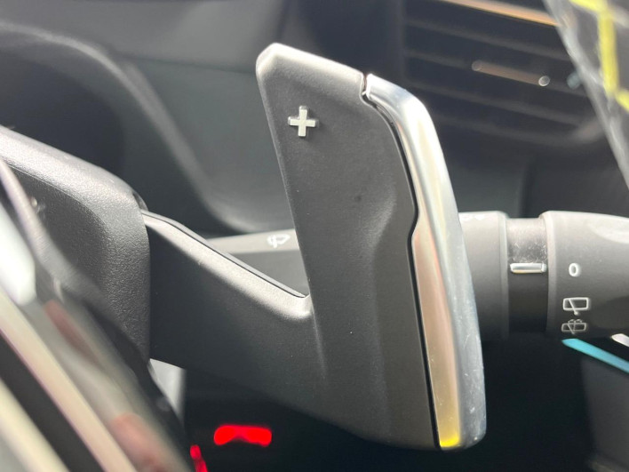 2022 Peugeot 208 5BA-P21HN05 (UW-6a13f123696d6)[11]