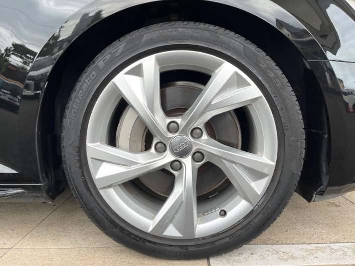 2019 Audi A4 DBA-8WCYRF (UW-6a13f126db52c)[26]