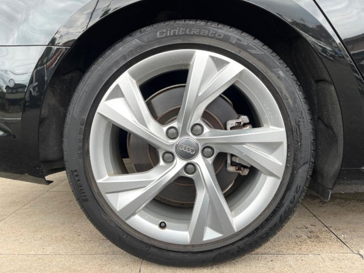 2019 Audi A4 DBA-8WCYRF (UW-6a13f126db52c)[27]