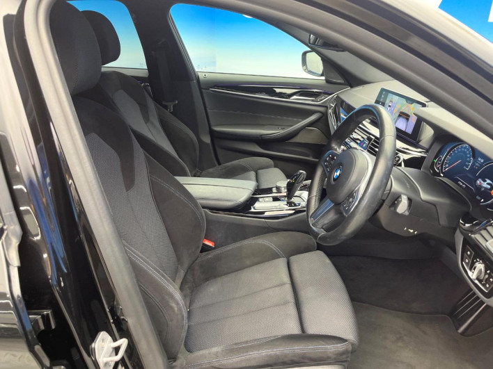 2019 BMW 5 Series DBA-JA20 (UW-6a13f12961025)[21]