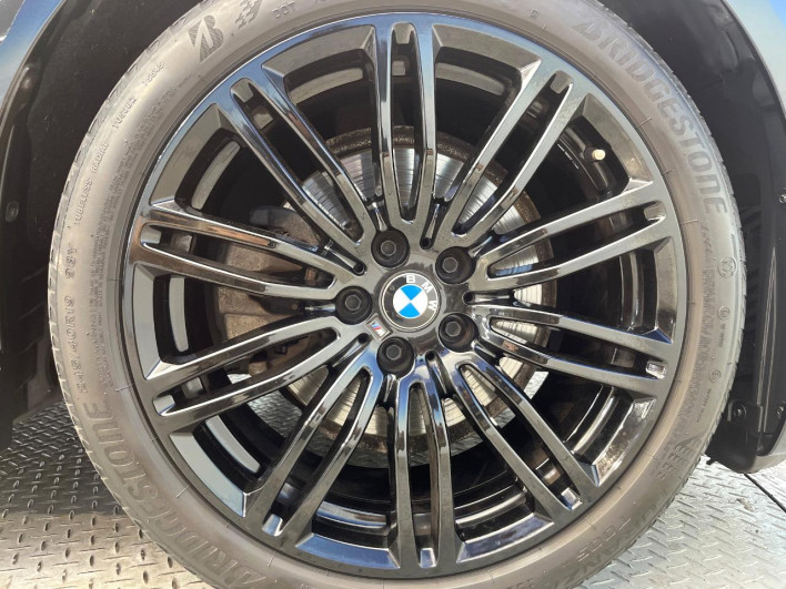 2019 BMW 5 Series DBA-JA20 (UW-6a13f12961025)[29]