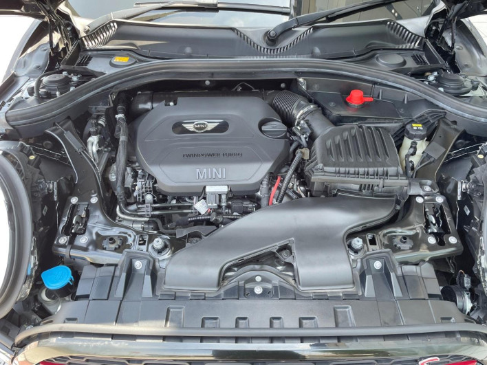 2019 Rover Mini LDA-LR20 (UW-6a13f12e85c4f)[28]
