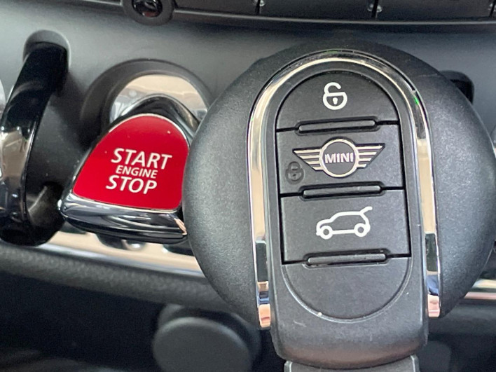2019 Rover Mini LDA-LR20 (UW-6a13f12e85c4f)[20]