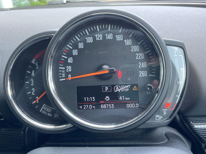 2019 Rover Mini LDA-LR20 (UW-6a13f12e85c4f)[9]