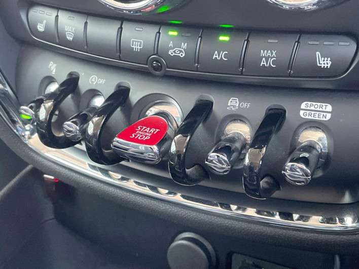 2019 Rover Mini LDA-LR20 (UW-6a13f12e85c4f)[19]
