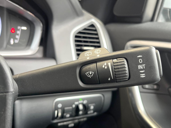 2017 Volvo XC60 DBA-DB420XC (UW-6a13f131c2052)[5]
