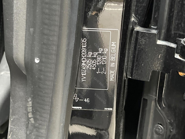 2017 Volvo XC60 DBA-DB420XC (UW-6a13f131c2052)[0]