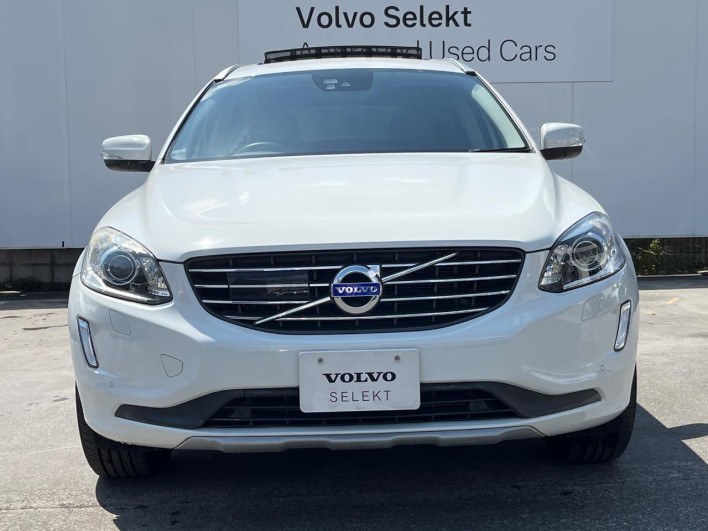2017 Volvo XC60 LDA-DD4204TXC (UW-6a13f1328a58b)[4]