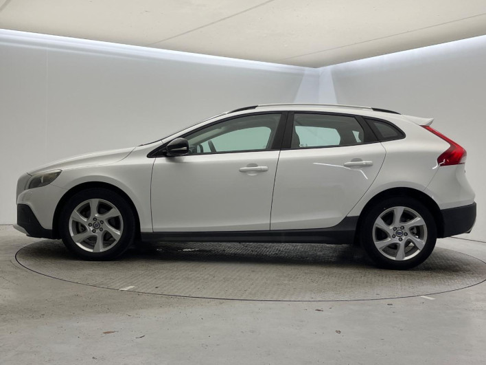 2014 Volvo V40 DBA-MB4164T (UW-6a13f1335d0dc)[15]