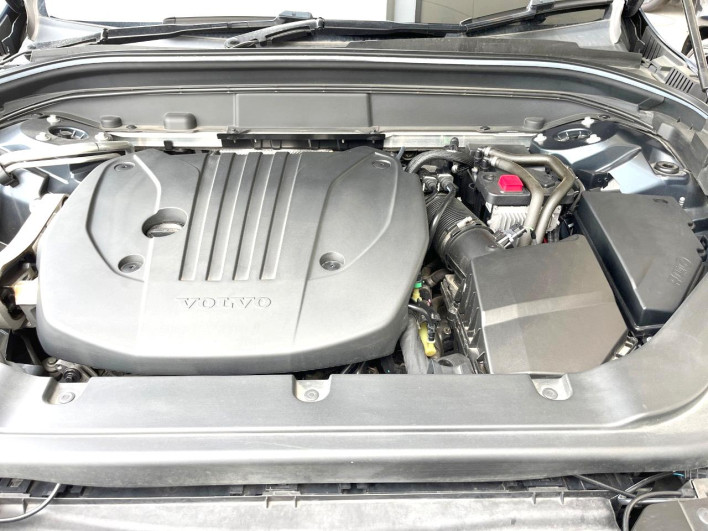 2020 Volvo XC60 5AA-UB420TXCM (UW-6a13f134270f3)[16]