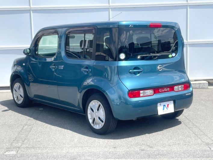 2015 Nissan Cube DBA-Z12 (UW-6a13f1356c4cd)[16]