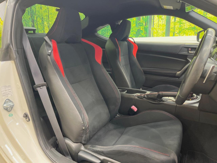 2013 Toyota 86 DBA-ZN6 (UW-6a13f1385d576)[11]