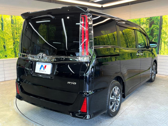 2017 Toyota Noah DBA-ZRR80W (UW-6a13f13f060a1)[13]