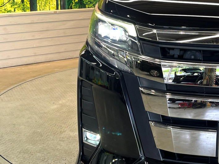 2017 Toyota Noah DBA-ZRR80W (UW-6a13f13f060a1)[18]