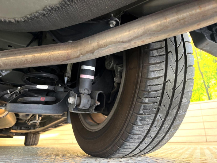 2017 Toyota Noah DBA-ZRR80W (UW-6a13f13f060a1)[21]