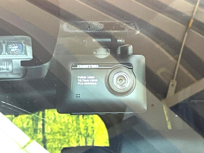 2017 Toyota Noah DBA-ZRR80W (UW-6a13f13f060a1)[8]