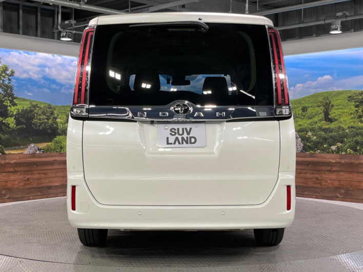 2020 Toyota Noah DBA-ZRR80G (UW-6a13f14191a41)[21]