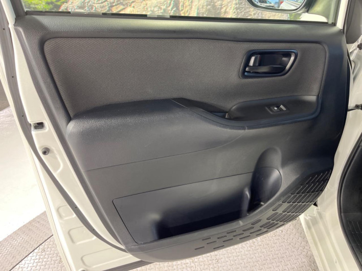 2020 Toyota Noah DBA-ZRR80G (UW-6a13f14191a41)[27]