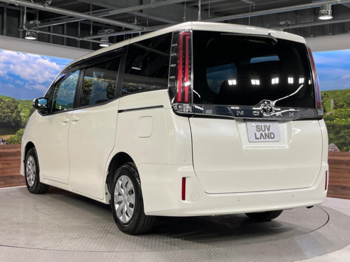 2020 Toyota Noah DBA-ZRR80G (UW-6a13f14191a41)[22]
