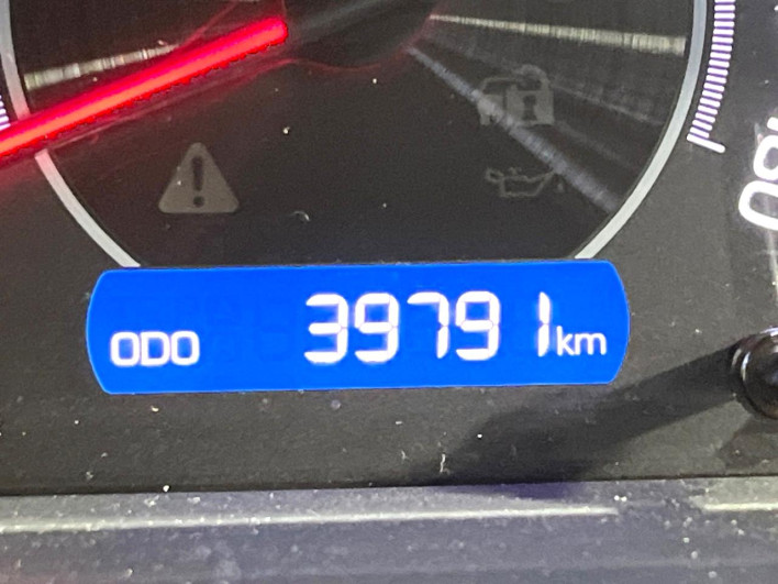 2020 Toyota Voxy 3BA-ZRR80W (UW-6a13f141d041b)[2]