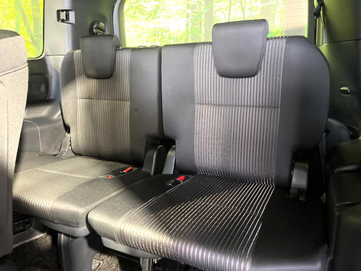 2020 Toyota Voxy 3BA-ZRR80W (UW-6a13f141d041b)[26]