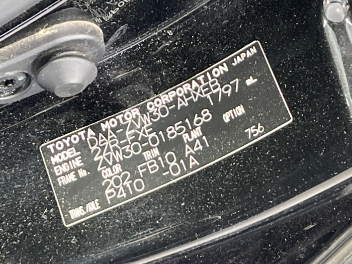 2010 Toyota Prius DAA-ZVW30 (UW-6a13f14922169)[1]