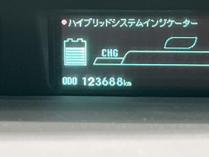 2010 Toyota Prius DAA-ZVW30 (UW-6a13f14922169)[2]