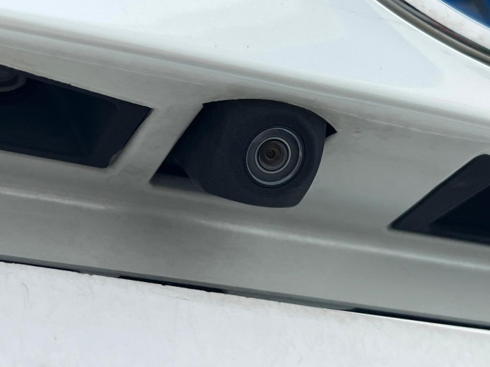 2018 Toyota Prius PHV DLA-ZVW52 (UW-6a13f14ff1140)[11]