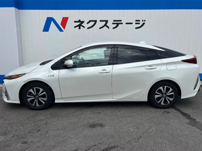 2018 Toyota Prius PHV DLA-ZVW52 (UW-6a13f14ff1140)[19]