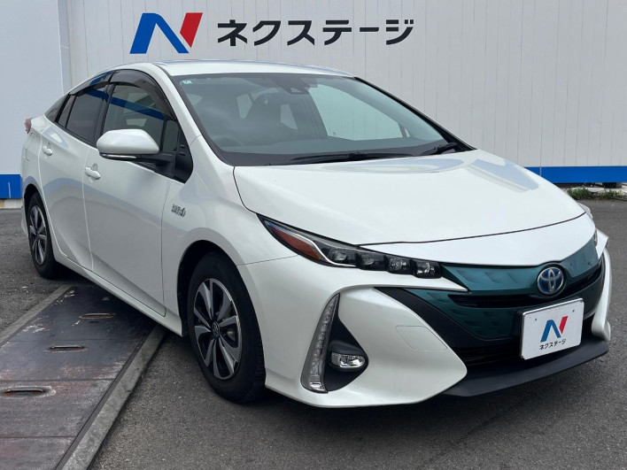2018 Toyota Prius PHV DLA-ZVW52 (UW-6a13f14ff1140)[24]