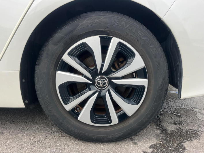 2018 Toyota Prius PHV DLA-ZVW52 (UW-6a13f14ff1140)[10]