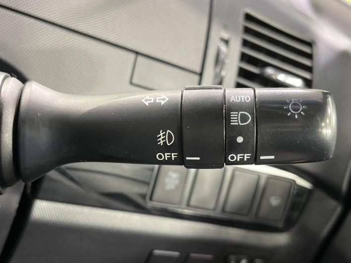 2013 Toyota Estima DBA-ACR55W (UW-6a150e2d762db)[23]