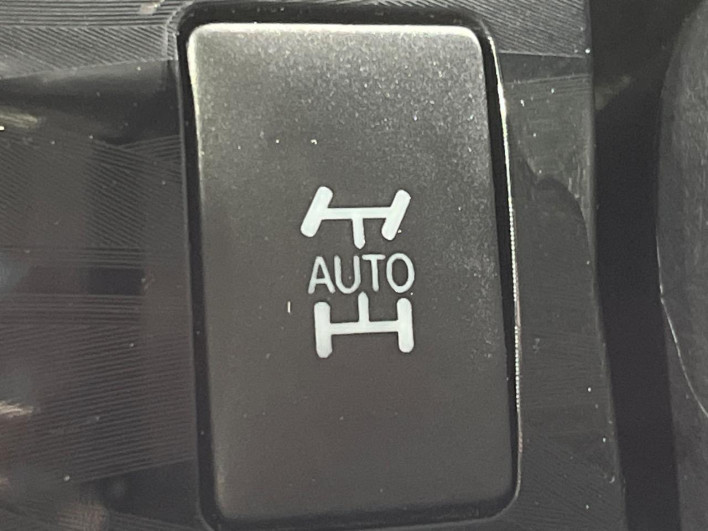 2013 Toyota Estima DBA-ACR55W (UW-6a150e2d762db)[24]