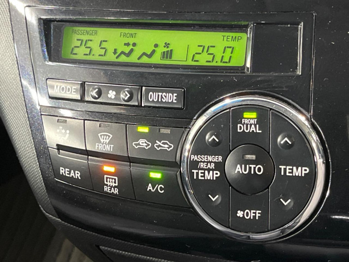 2013 Toyota Estima DBA-ACR55W (UW-6a150e2d762db)[19]