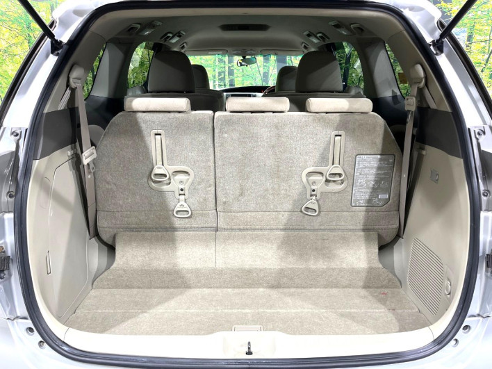 2010 Toyota Estima DBA-ACR55W (UW-6a150e2d8ef33)[24]