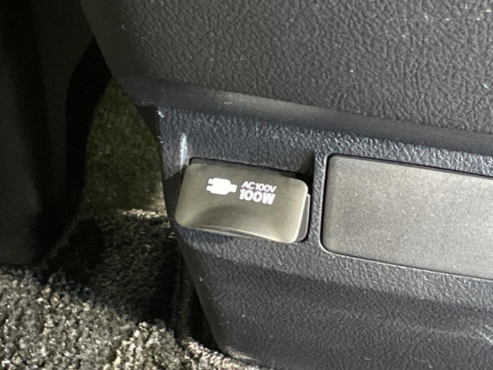 2020 Toyota Vellfire 3BA-AGH30W (UW-6a150e3635112)[16]