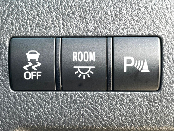 2012 Toyota Alphard DBA-ANH20W (UW-6a150e3b8a5a5)[5]