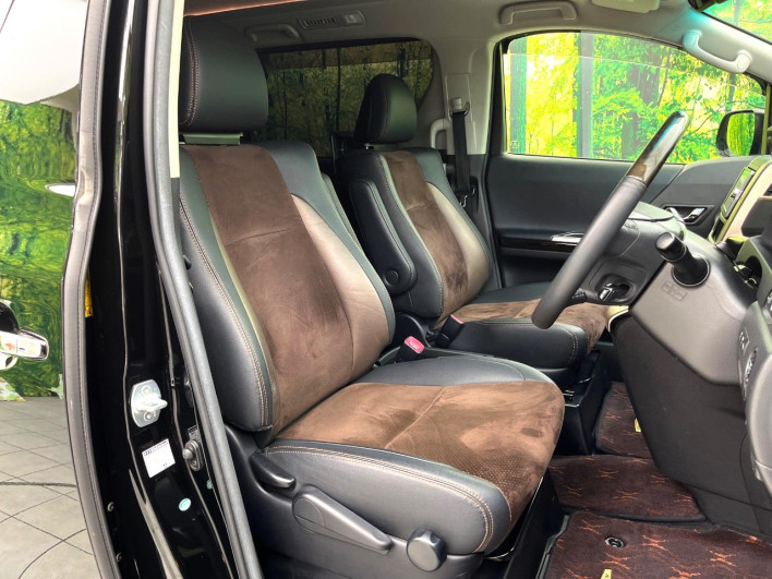 2013 Toyota Alphard DBA-ANH20W (UW-6a150e3b9463e)[26]