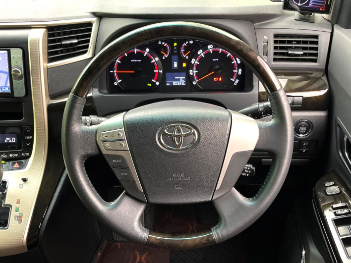 2013 Toyota Alphard DBA-ANH20W (UW-6a150e3b9463e)[5]