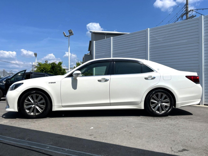 2016 Toyota Crown Hybrid DAA-AWS210 (UW-6a150e3eb2580)[16]