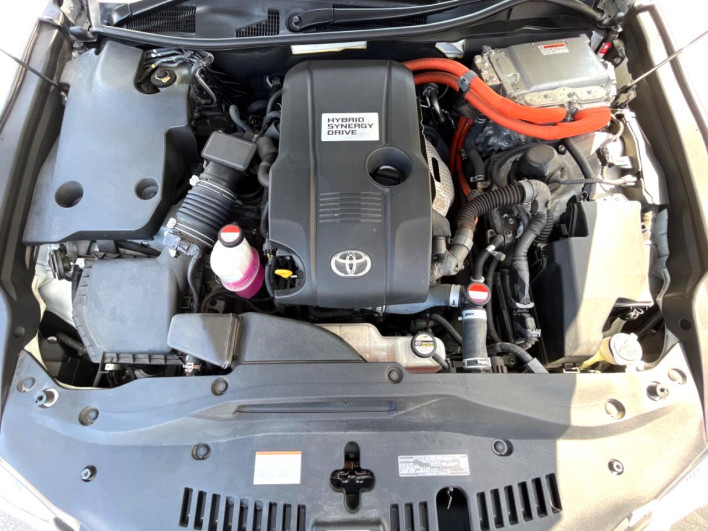 2016 Toyota Crown Hybrid DAA-AWS210 (UW-6a150e3eb2580)[8]