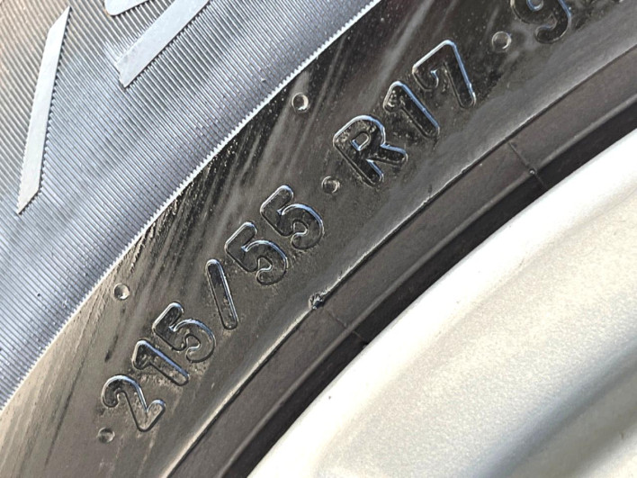2018 Toyota Camry DAA-AXVH70 (UW-6a150e4ad2977)[6]