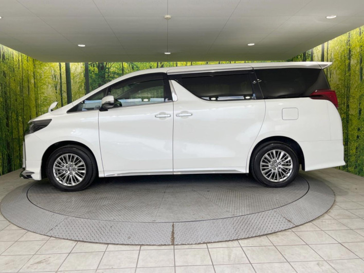 2022 Toyota Alphard Hybrid 6AA-AYH30W (UW-6a150e4d42f12)[5]