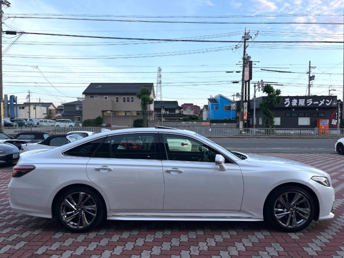 2021 Toyota Crown Hybrid 6AA-AZSH20 (UW-6a150e4f7093d)[17]
