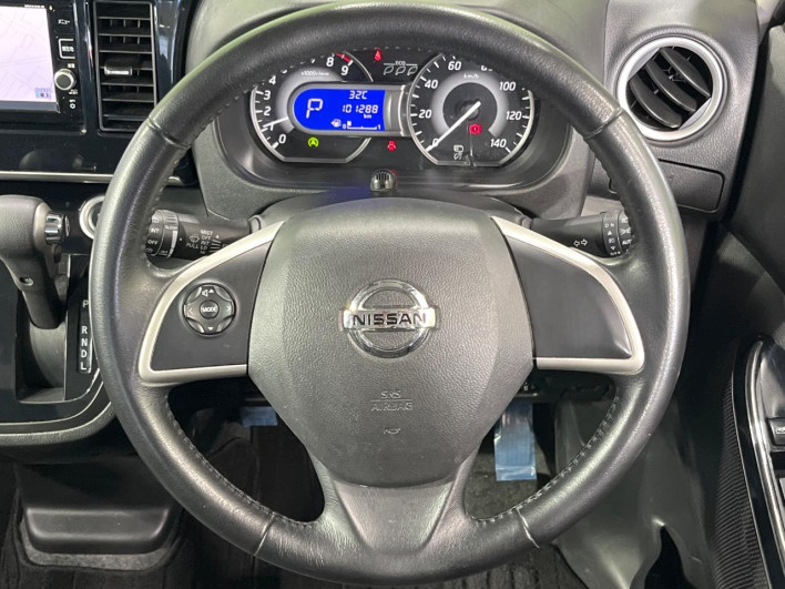 2017 Nissan DAYZ ROOX DBA-B21A (UW-6a150e566a251)[27]