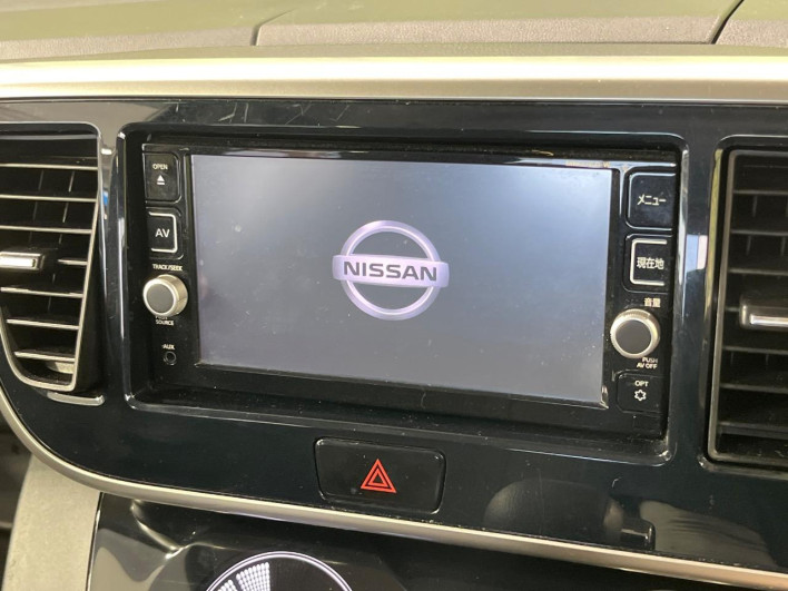 2017 Nissan DAYZ ROOX DBA-B21A (UW-6a150e566a251)[14]