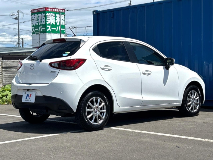 2015 Mazda Demio DBA-DJ3AS (UW-6a150e7cdbd1b)[10]
