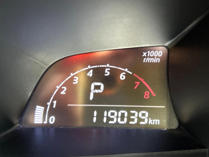 2015 Mazda Demio DBA-DJ3AS (UW-6a150e7cdbd1b)[2]