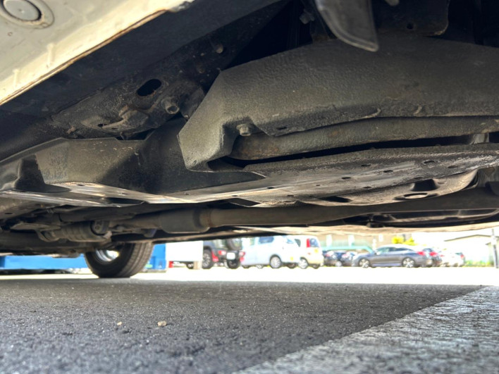 2015 Mazda Demio DBA-DJ3AS (UW-6a150e7cdbd1b)[18]